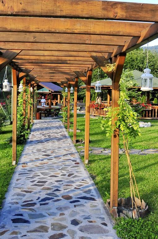 Hotel Clermont Covasna Exterior foto