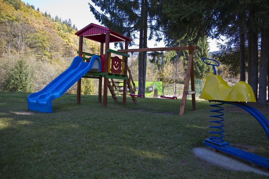 Hotel Clermont Covasna Exterior foto