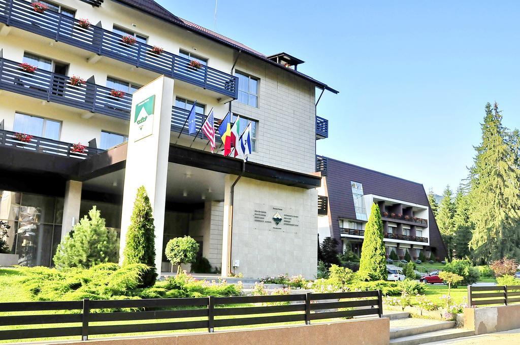 Hotel Clermont Covasna Exterior foto